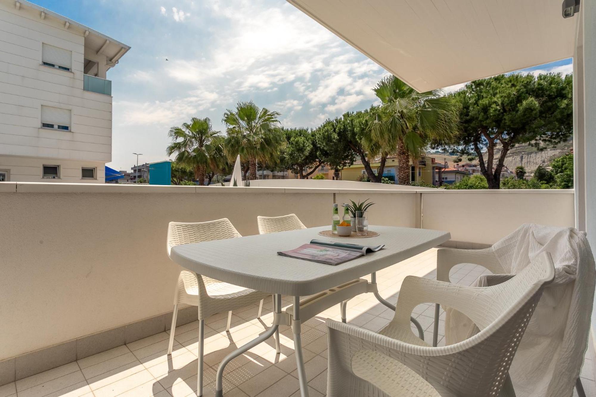 Case Vacanze Blue Bay Resort Розето-дельї-Абруцці Екстер'єр фото