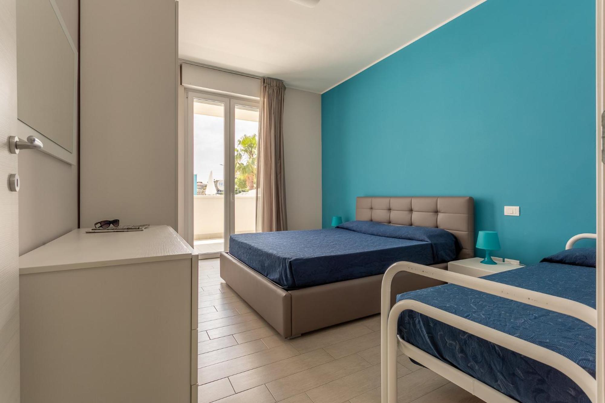 Case Vacanze Blue Bay Resort Розето-дельї-Абруцці Екстер'єр фото